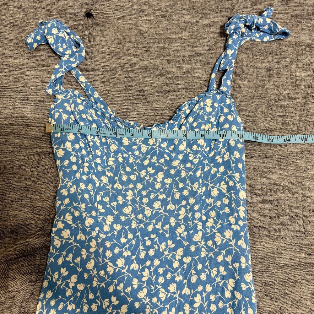 Reformation Blue Floral White Flowers Dainty Viscose Nikita Midi Dress Size 0 - Picture 12 of 12